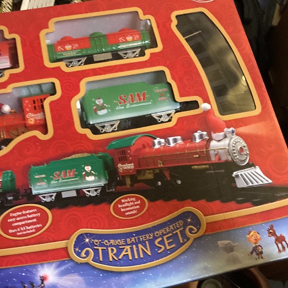 Rudolph Christmas Train set NWT NIB - Picture 2 of 11